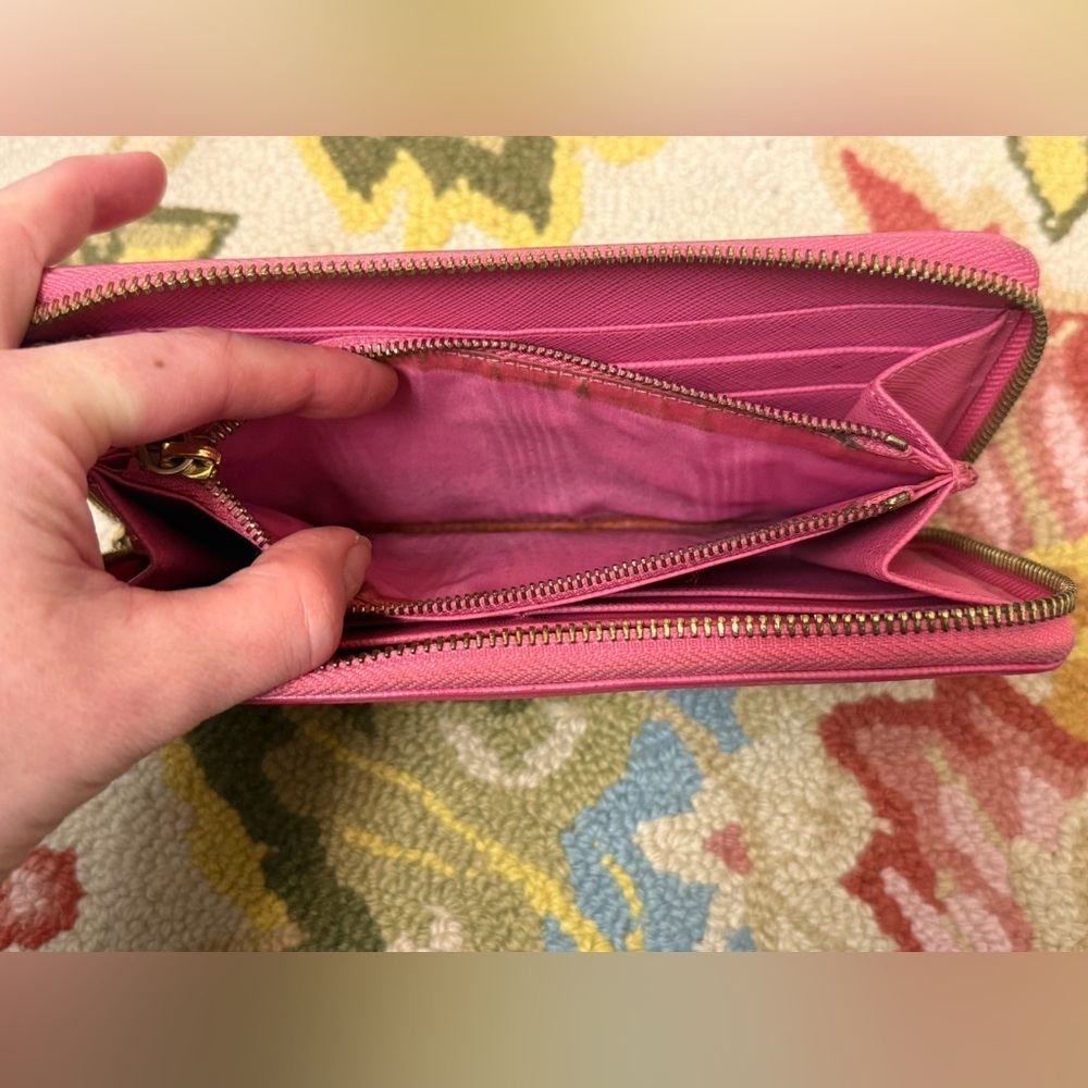 PRADA Saffiano Lux Leather Barbie Peonia Pink Continental Zip-Around Wallet - Picture 14 of 16